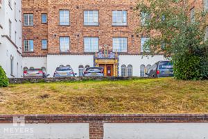 Photo 8- click for photo gallery